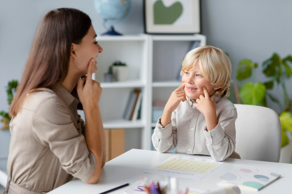 Cómo ayudar a los niños a gestionar sus emociones con apoyo profesional